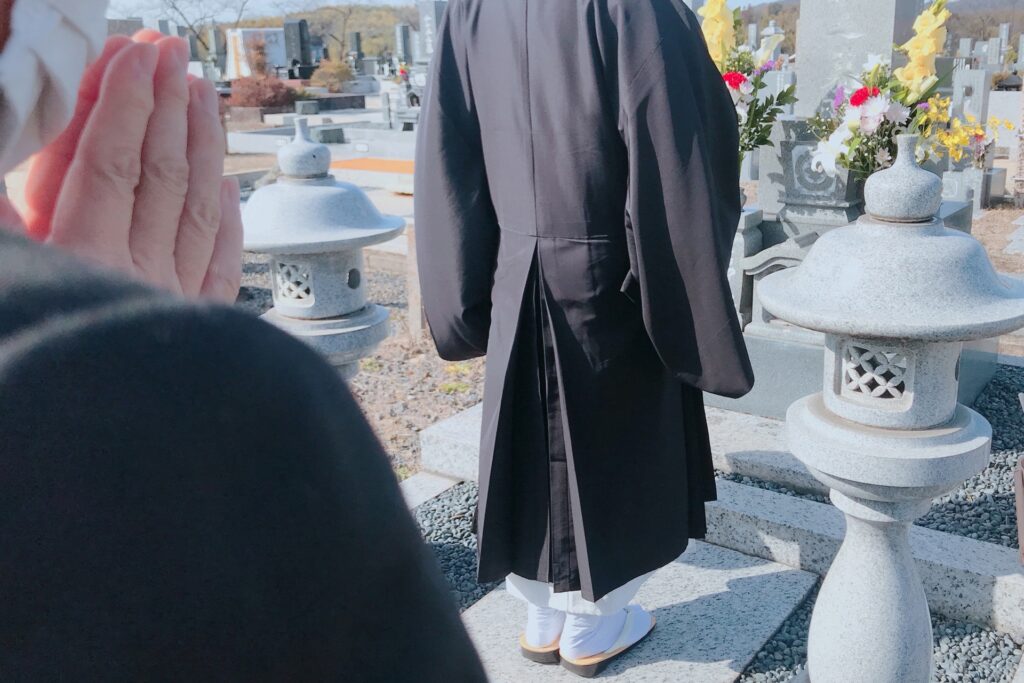 資金がなくても墓じまいするための4つの対処法